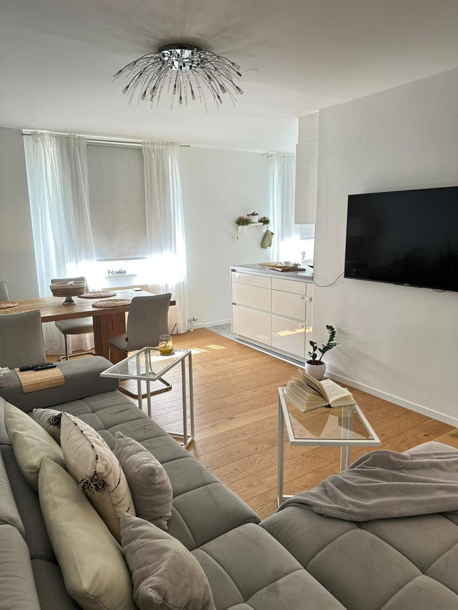Apartment Lena *